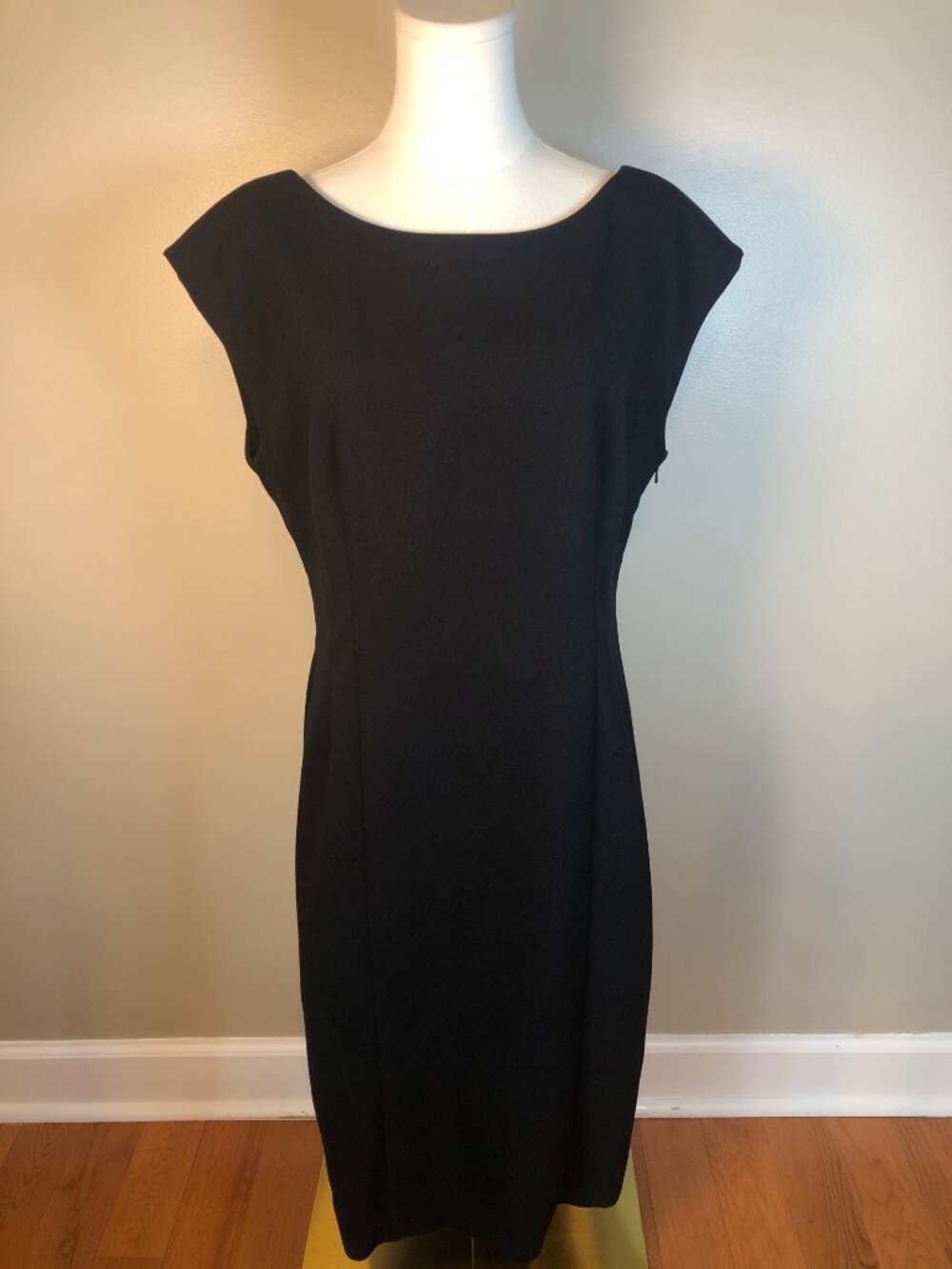 Anthropologie Maeve Black V-Back Cutout Cap Sleeve Midi Sheath Dress Sz 14